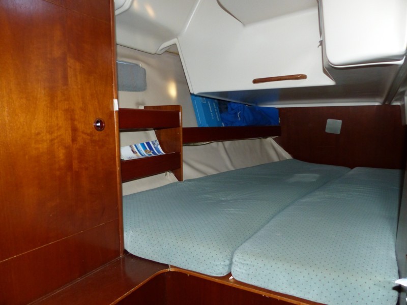 Oceanis 351 - 38 a.jpg